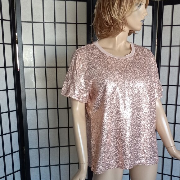 NWOT DKNY Rose Gold Sequin Short Sleeve Top Size XL Glamorous & Stretchy - Picture 2 of 7